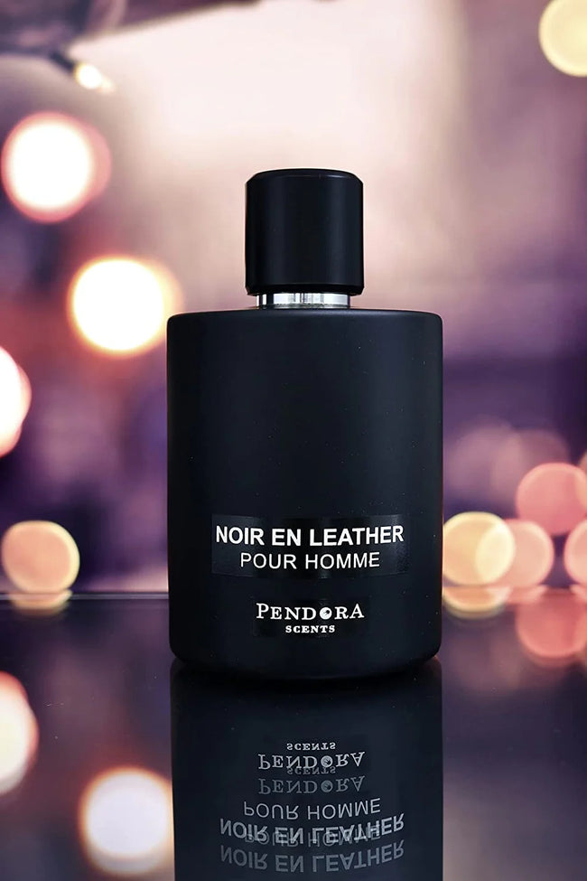 Noir En Leather